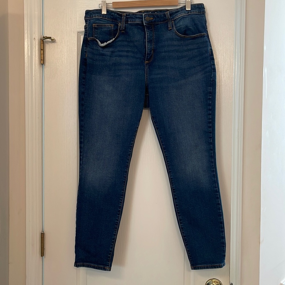 Universal Thread High Rise Skinny Jean